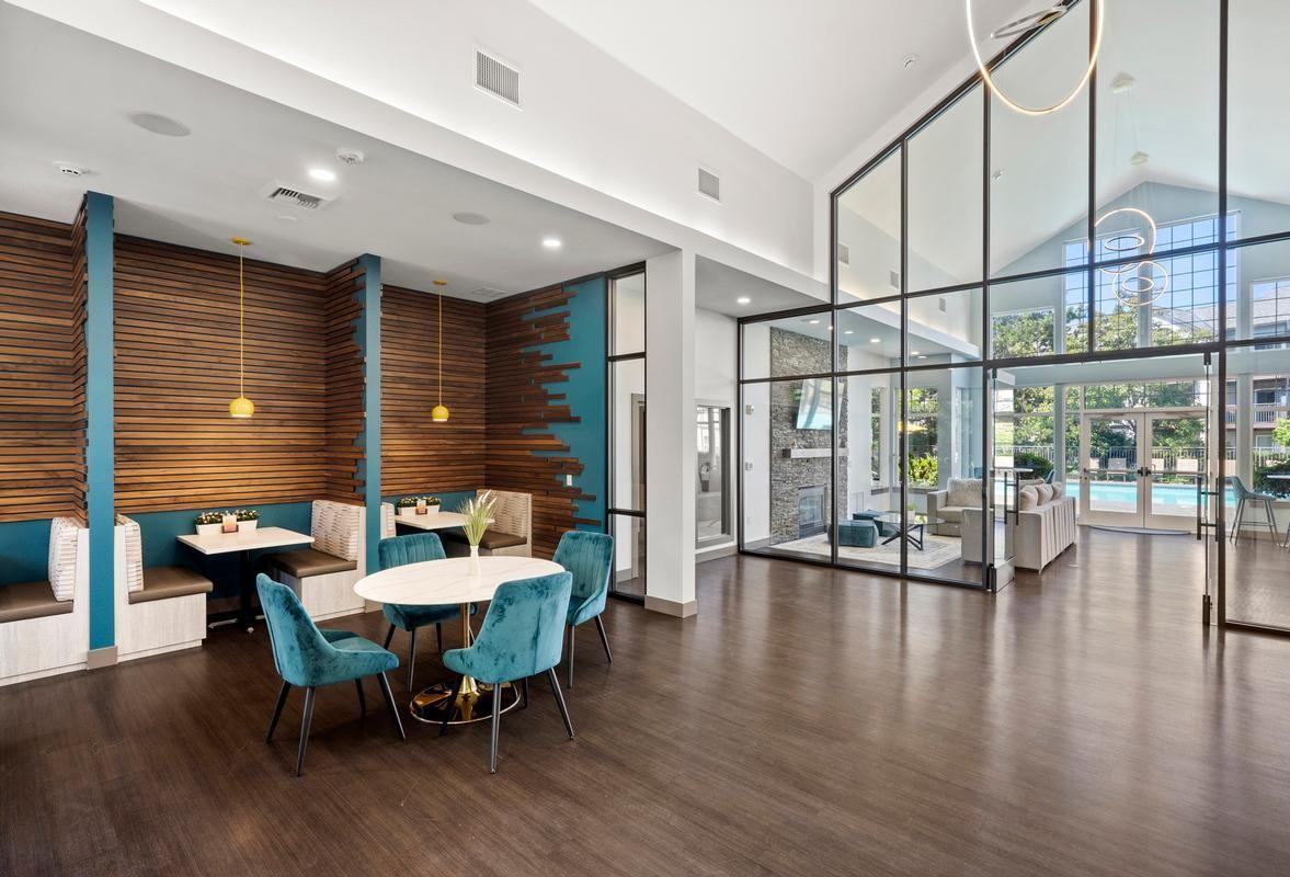 18101 126th Avenue Northeast - Photo 3 of 27