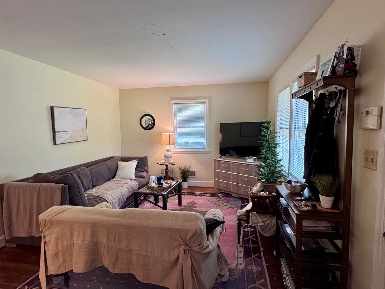 403 Smith Ave - Photo 5 of 19