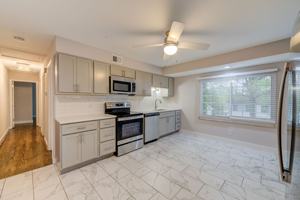 featured image of 2386 Ridgecrest Dr