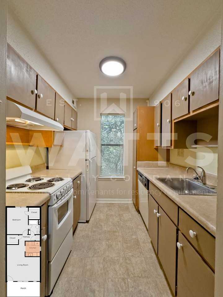 Allison Court Apartments - Photo 7 of 28