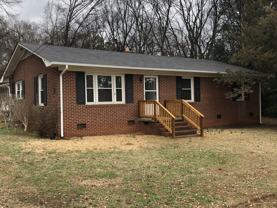 626 Tuckaseege Rd - Photo 1 of 1