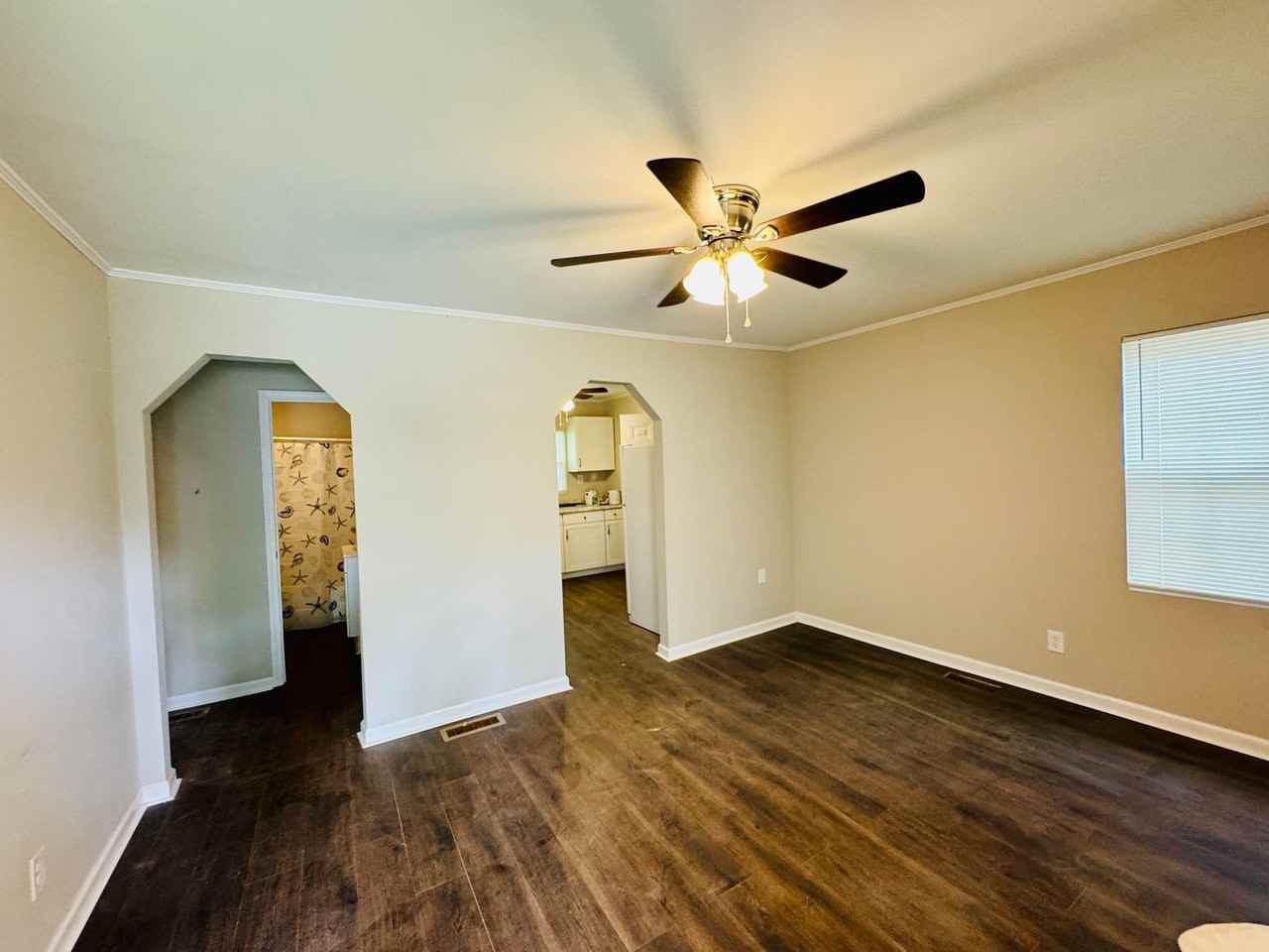 341 Pine St - Photo 2 of 12