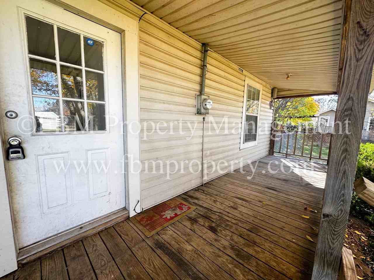 103 E Margurite Ln - Photo 3 of 18