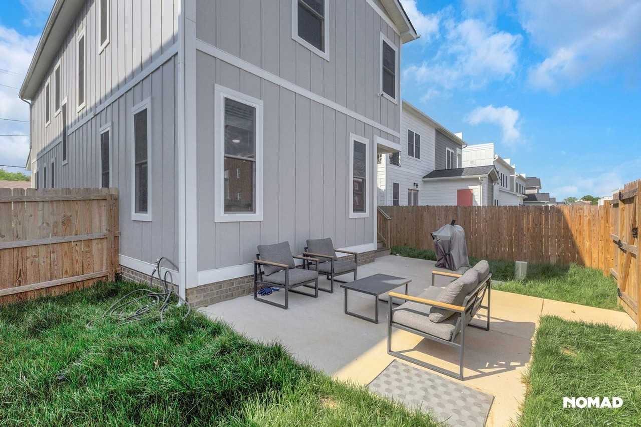 1513 N 31st St - Photo 7 of 31