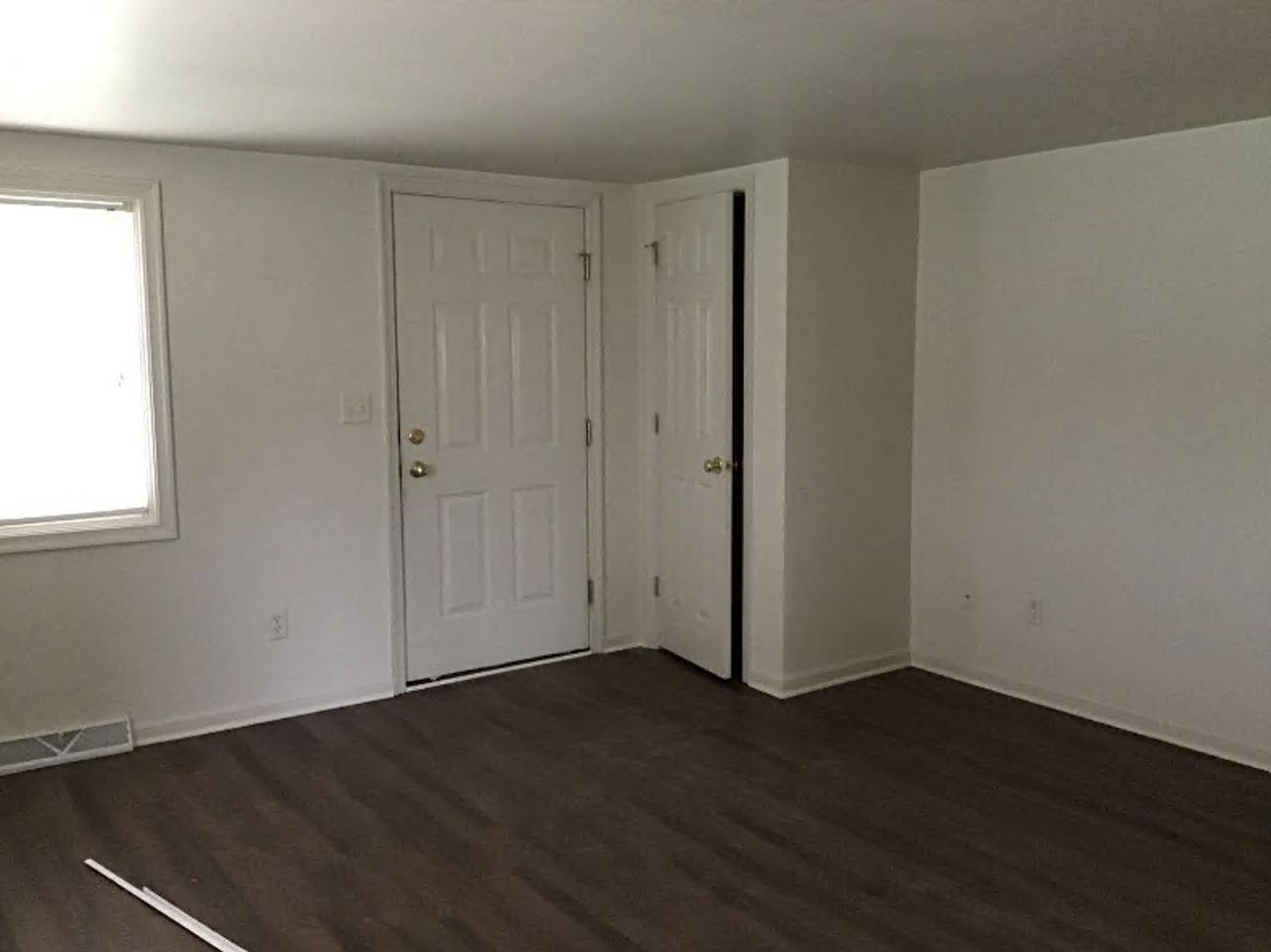 2486 Falling Spring Rd - Photo 3 of 11