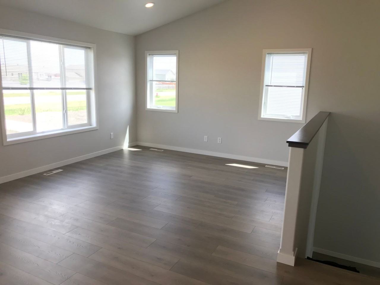 4522 13th St S - Photo 6 of 11
