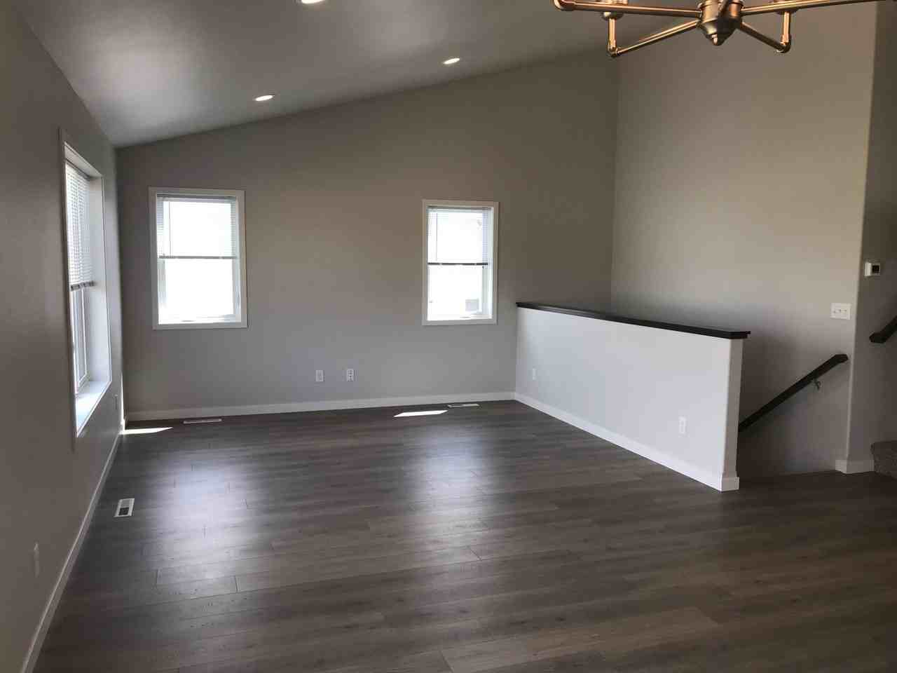 4522 13th St S - Photo 7 of 11