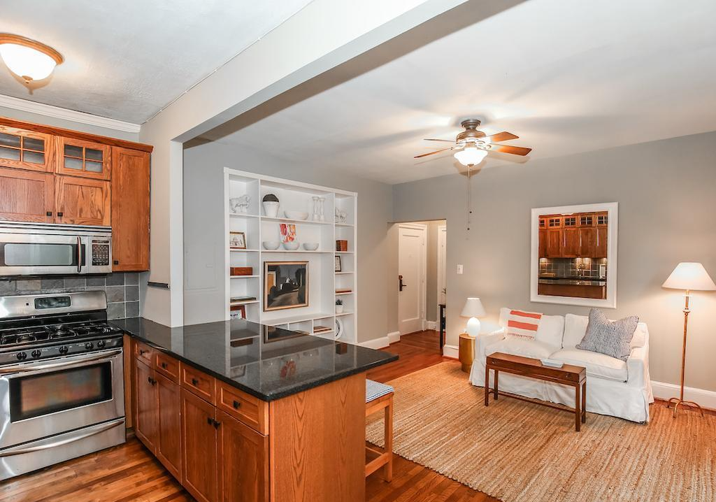 3010 Wisconsin Ave Nw - Photo 3 of 19