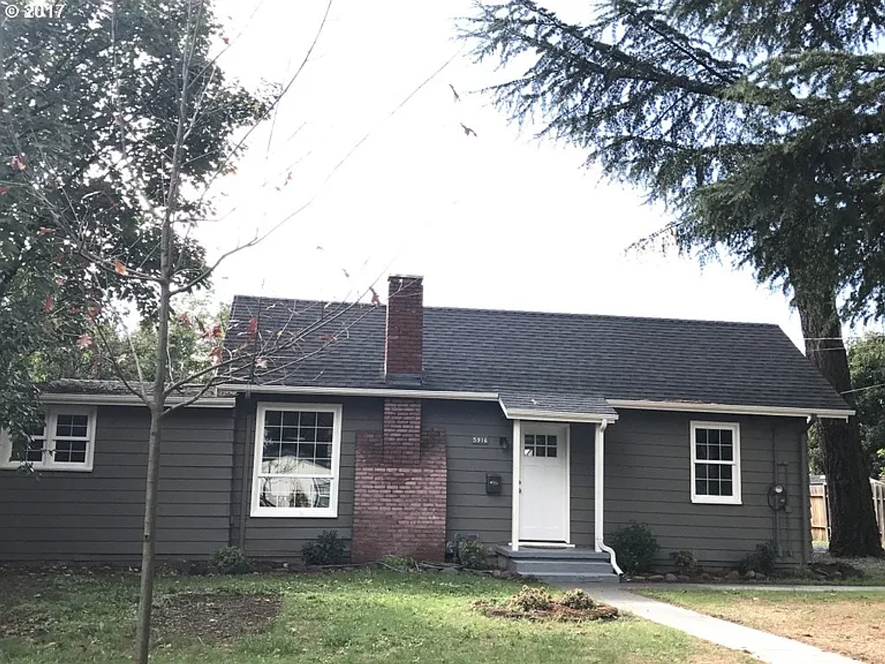 5916 Se Knapp St - Photo 2 of 26