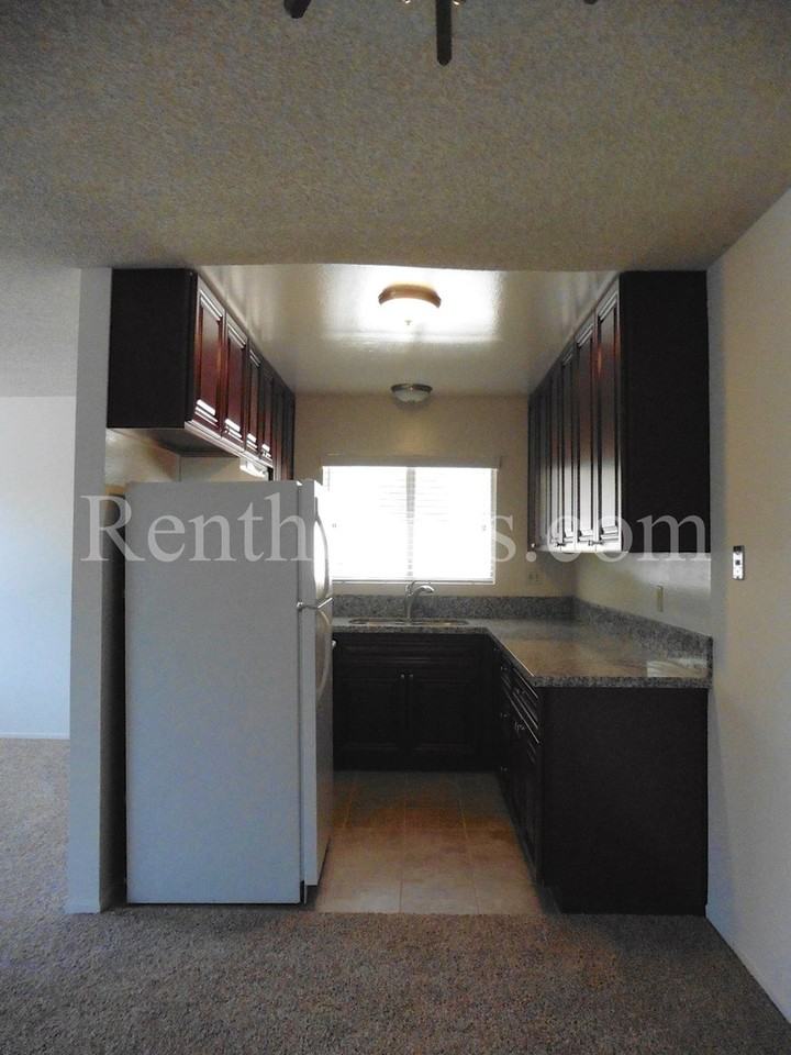 11021 Via Asti - Photo 6 of 13