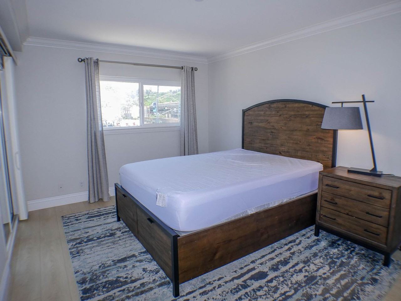 7509 Draper Ave #305 - Photo 7 of 32