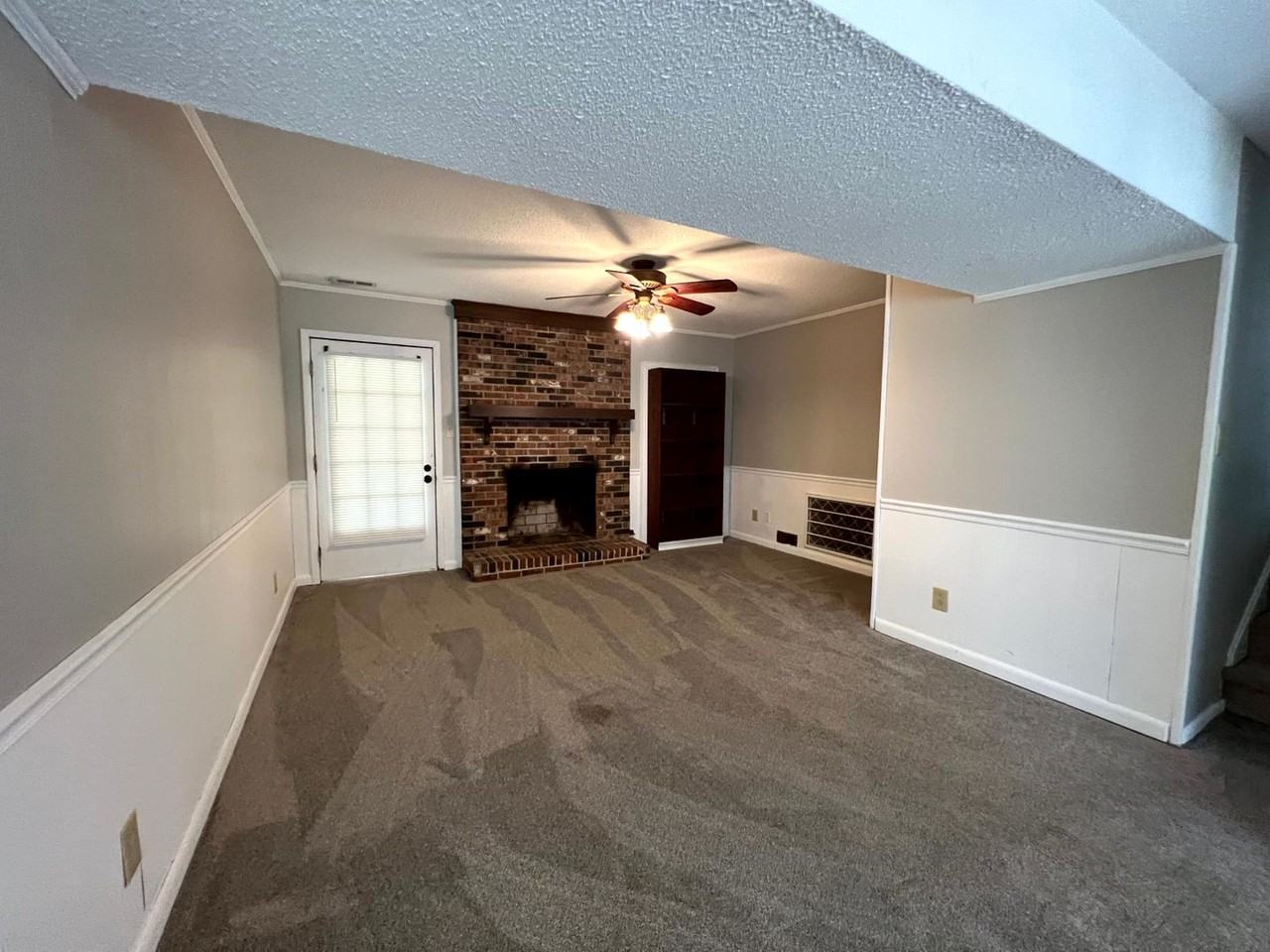 226 Bayfield Loop - Photo 4 of 23