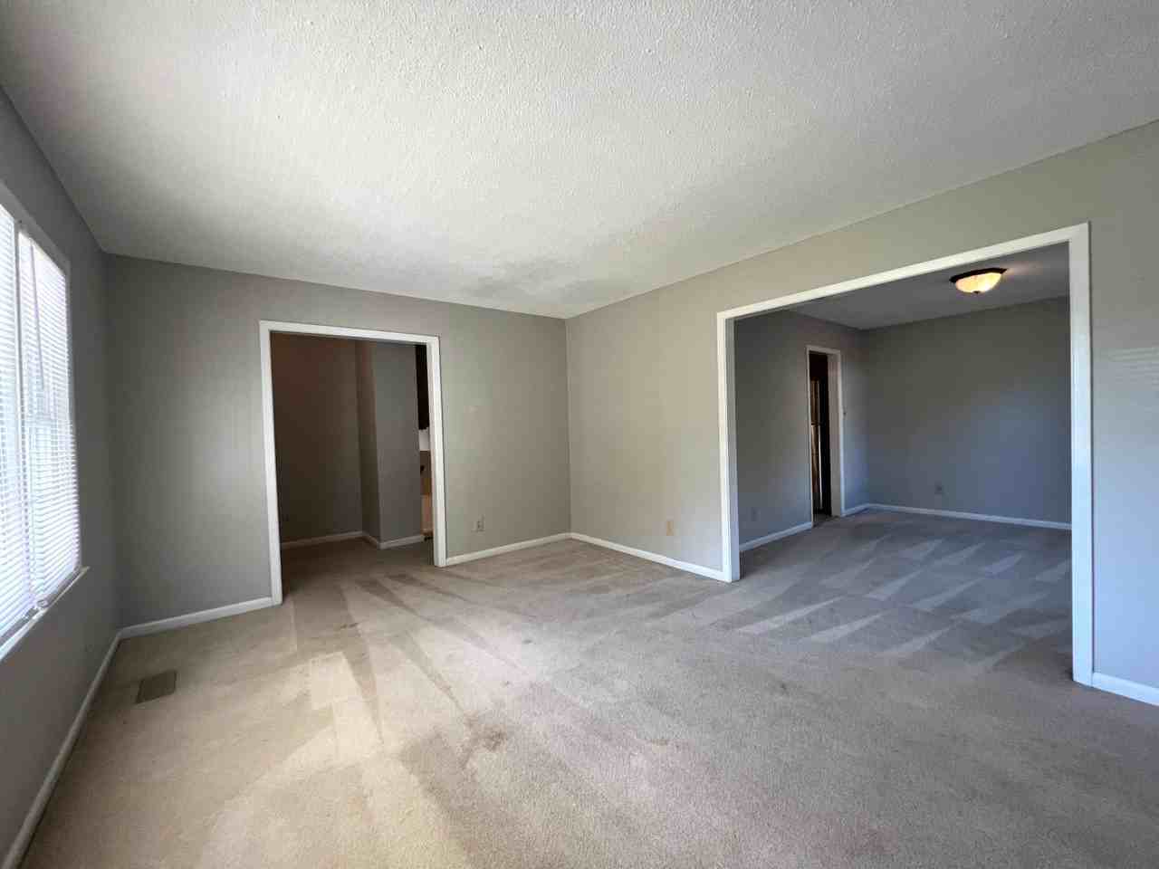 226 Bayfield Loop - Photo 7 of 23
