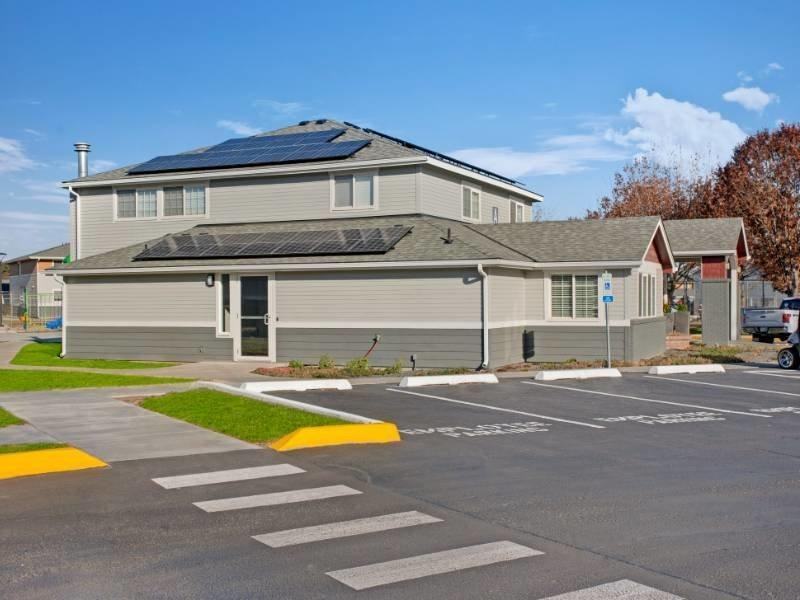 1114 W 10th Ave - Photo 4 of 29