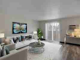 featured image of 1114 W 10th Ave