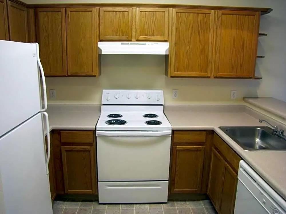 5845 Ne Hoyt St - Photo 4 of 9