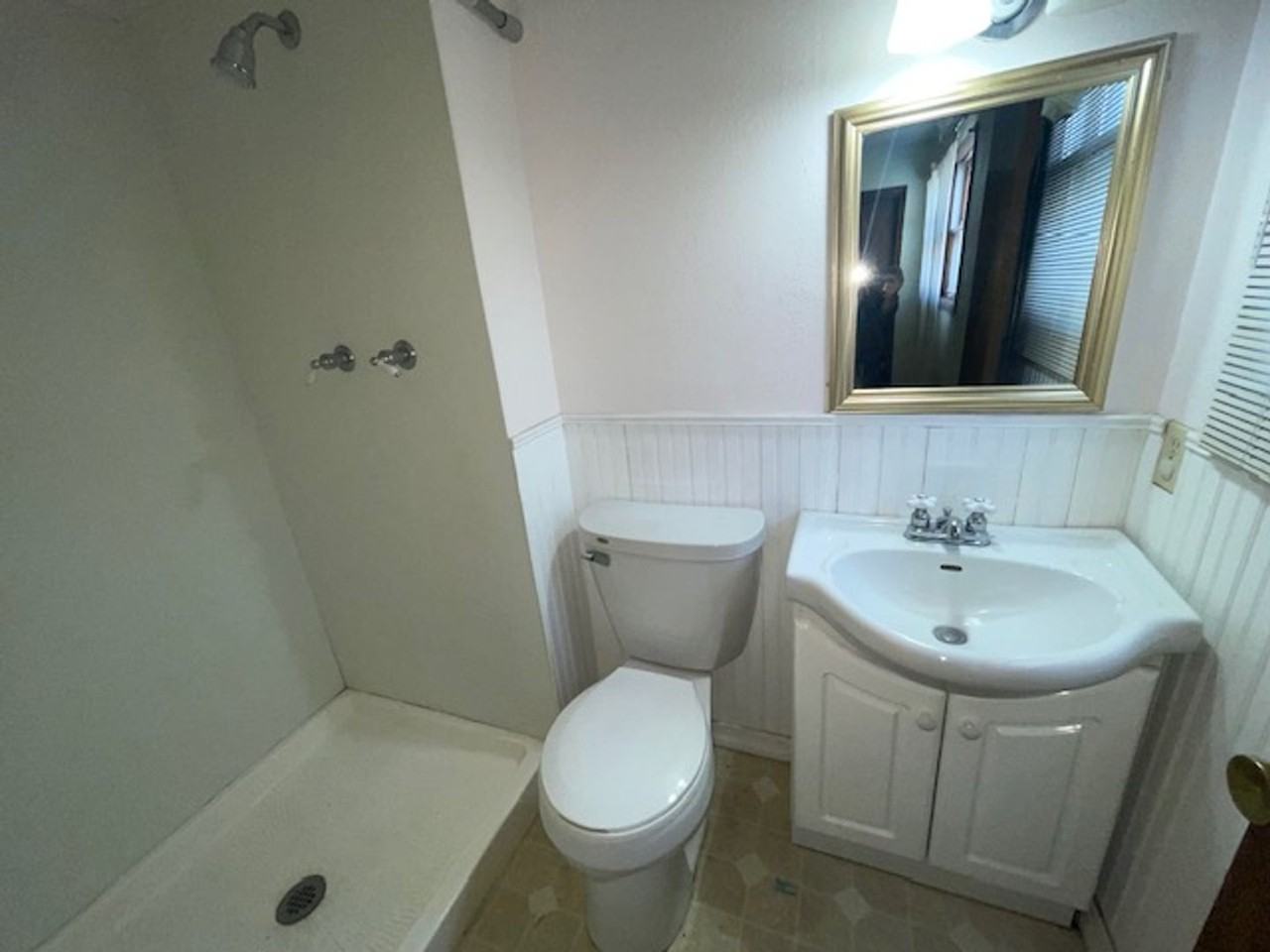 5201 W Saint James Dr - Photo 7 of 11