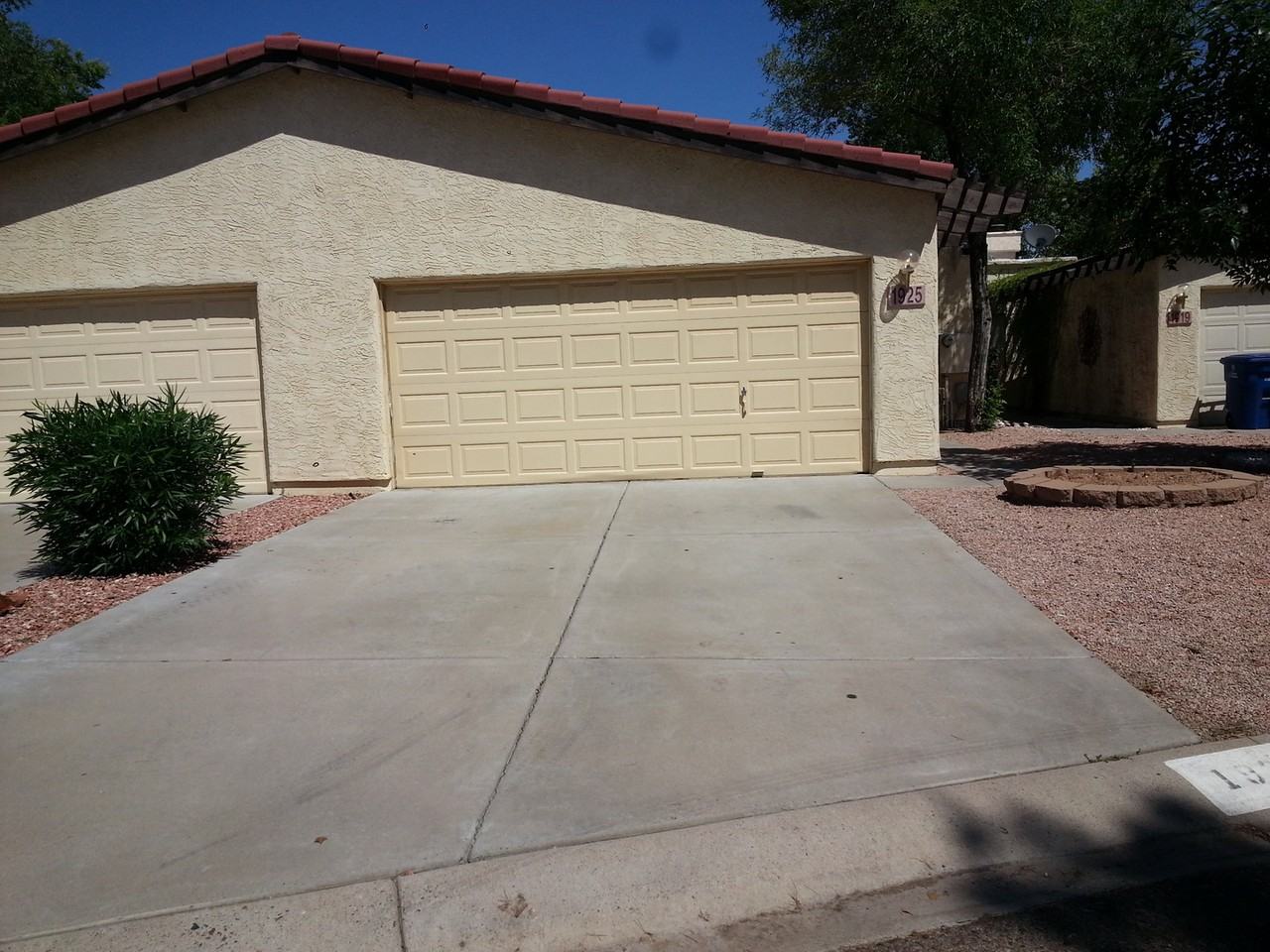 1925 N Scovel St - Photo 2 of 36