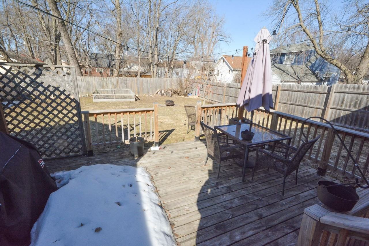 611 13th Ave Se - Photo 2 of 19