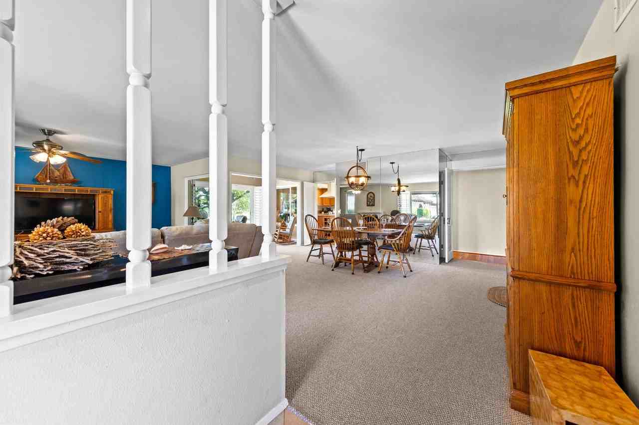 12576 Oaks North Dr - Photo 3 of 50