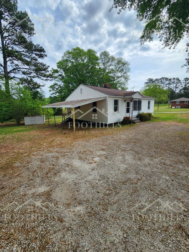 4100 Standridge Rd - Photo 2 of 14