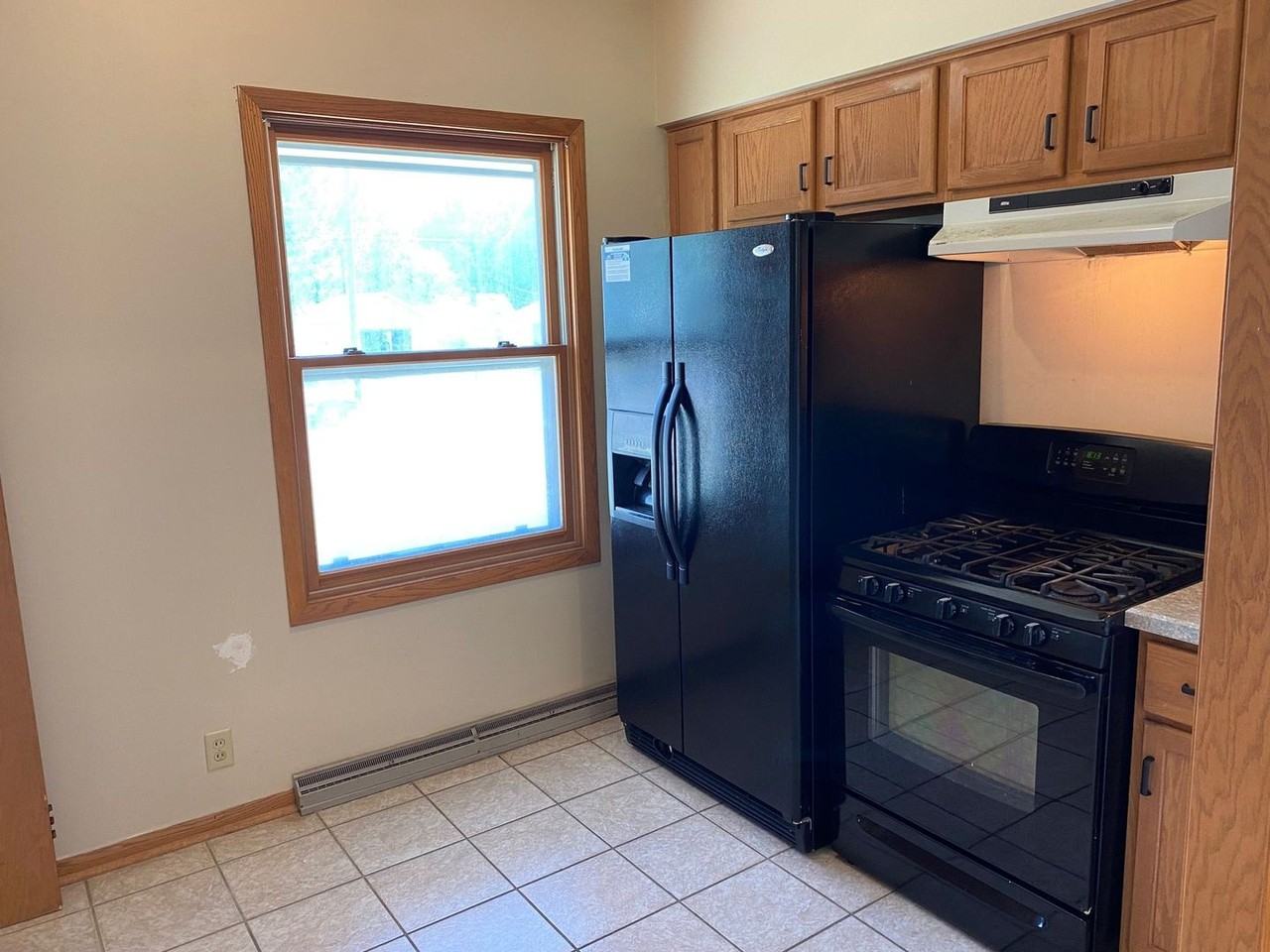 602 W Strowbridge St - Photo 5 of 20