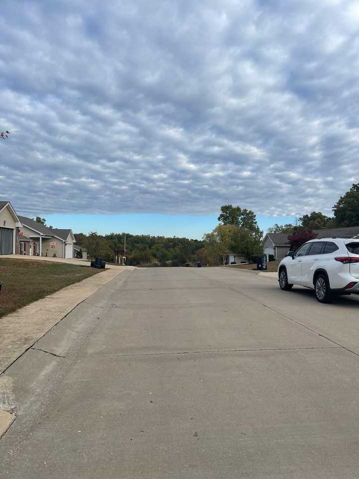 238 Settlers Pass - Photo 3 of 33