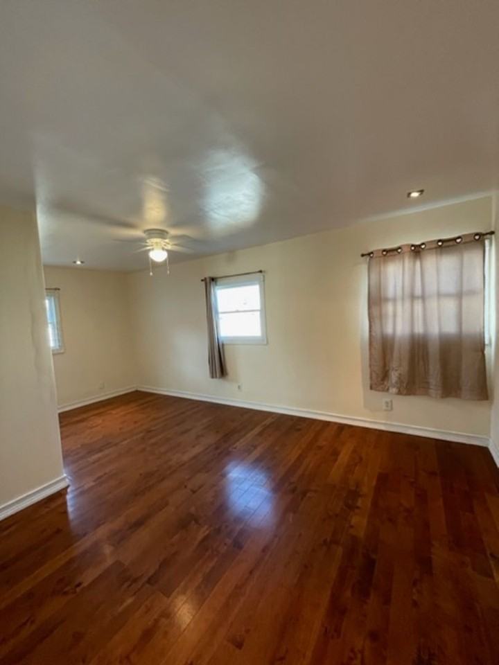 1320 E Pine St - Photo 2 of 17