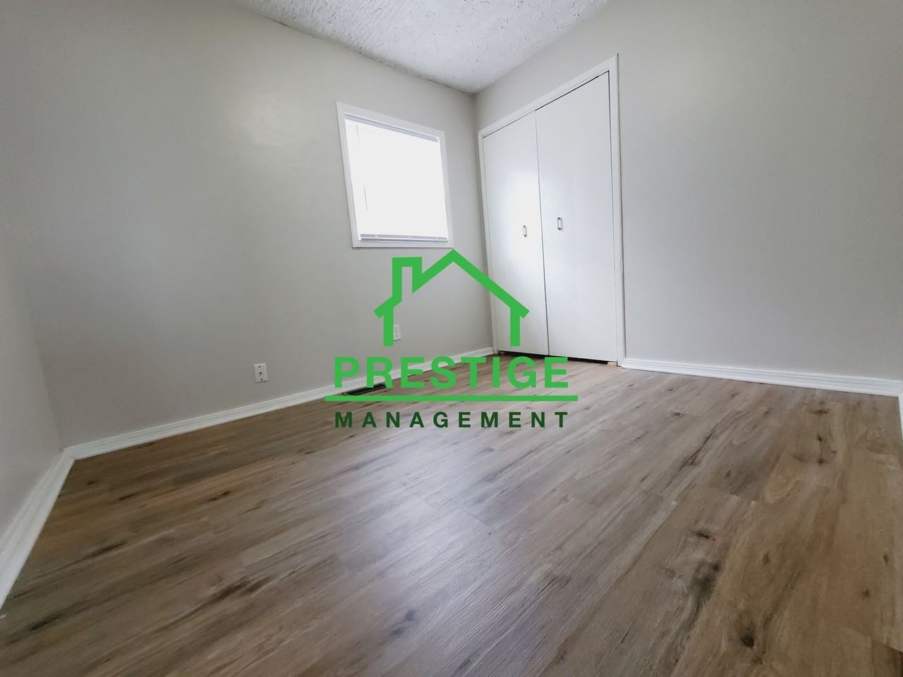 1454 Sherman St - Photo 5 of 7