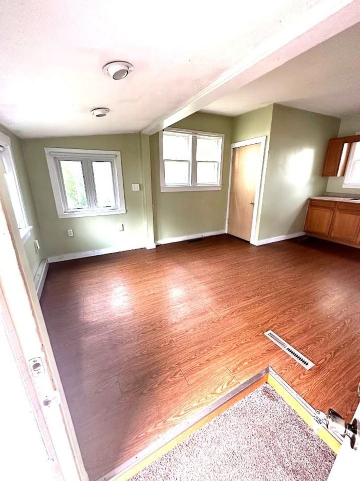 1317 Beltrami Ave Nw - Photo 4 of 10