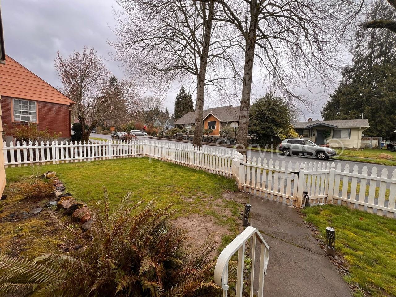 2014 E St - Photo 3 of 32