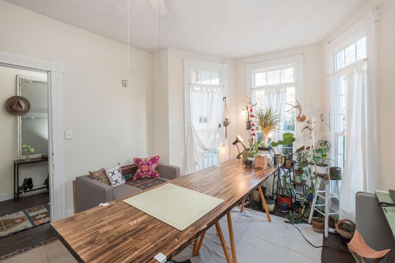 610 N 28th St - Photo 4 of 34