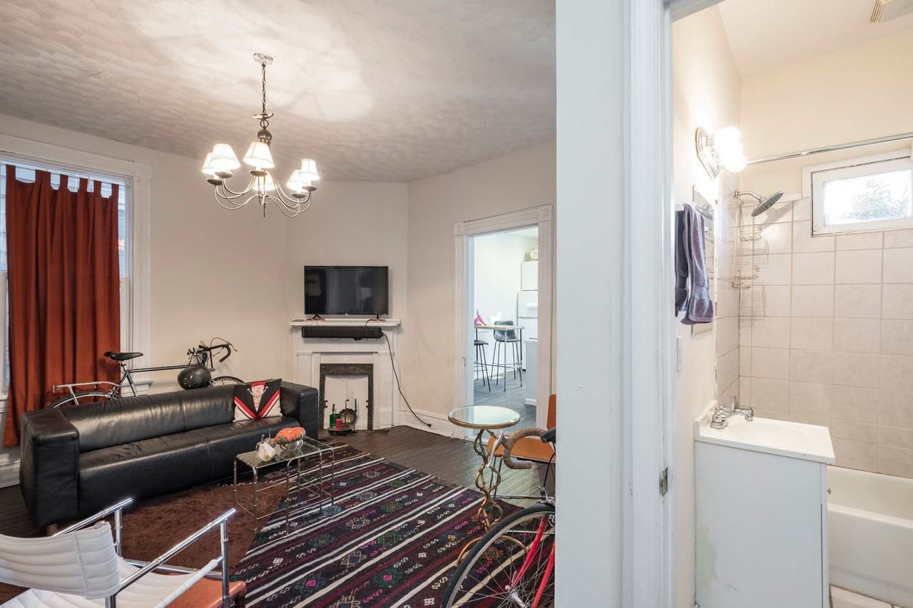 610 N 28th St - Photo 5 of 34