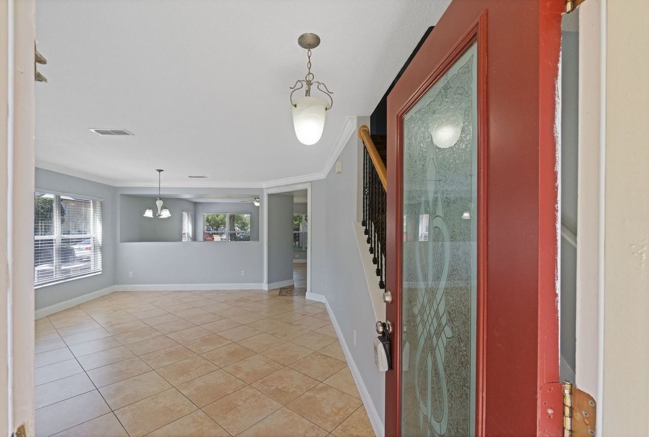15347 Galbi Dr - Photo 4 of 25