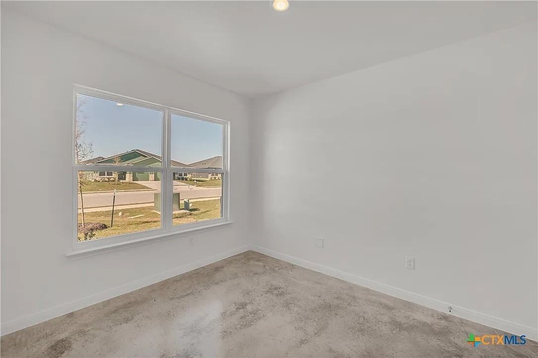 904 Wax Myrtle Ct #904B - Photo 2 of 13