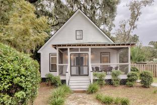 3206 Robertson Ave - Photo 1 of 1