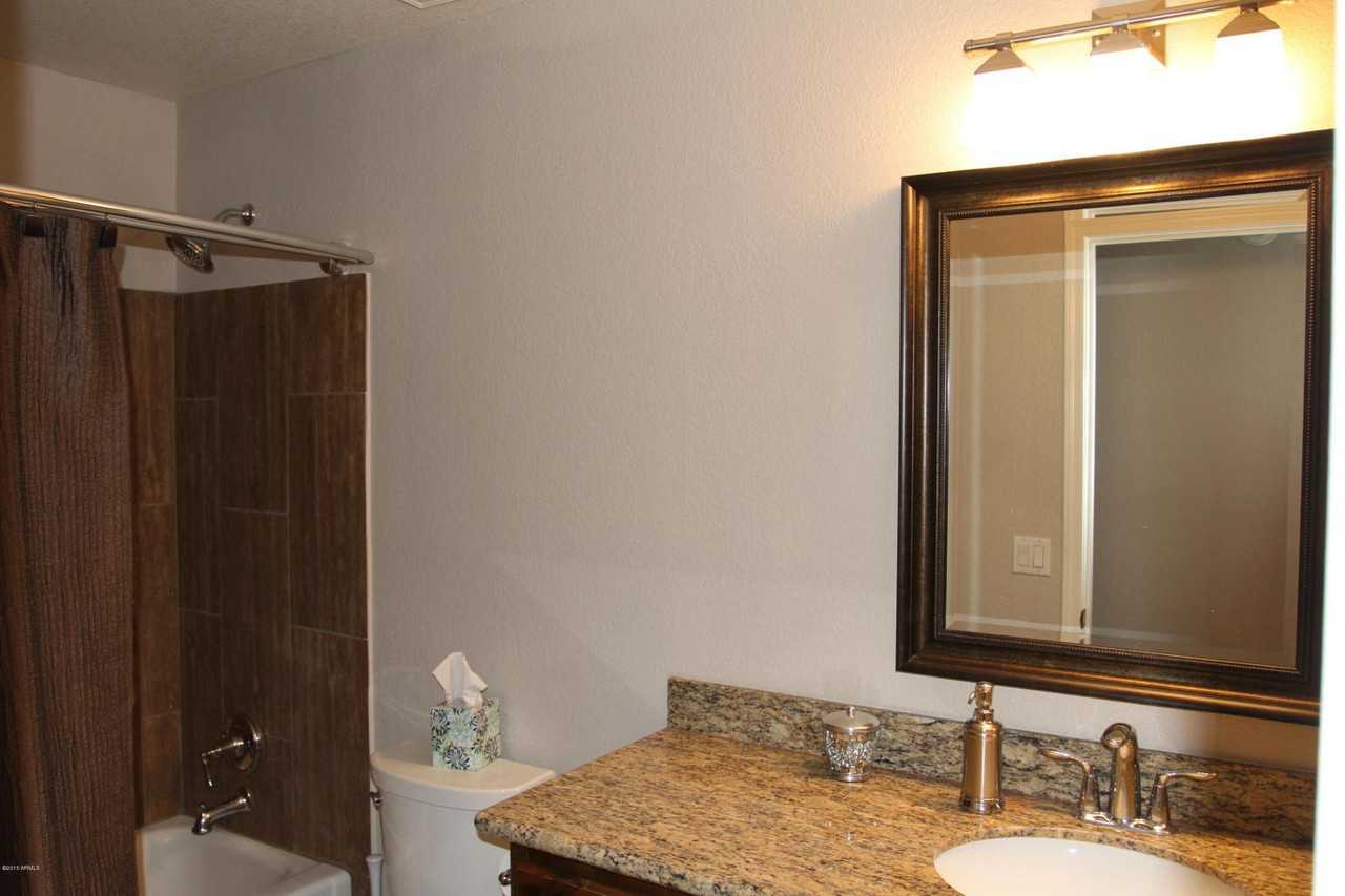 26422 N 43rd Pl - Photo 3 of 10