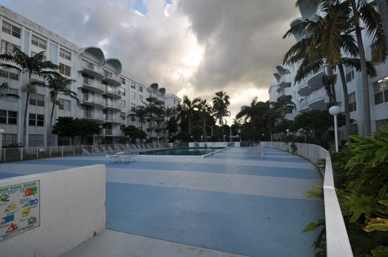 488 Nwstreet Rd. B #138 - Photo 3 of 23