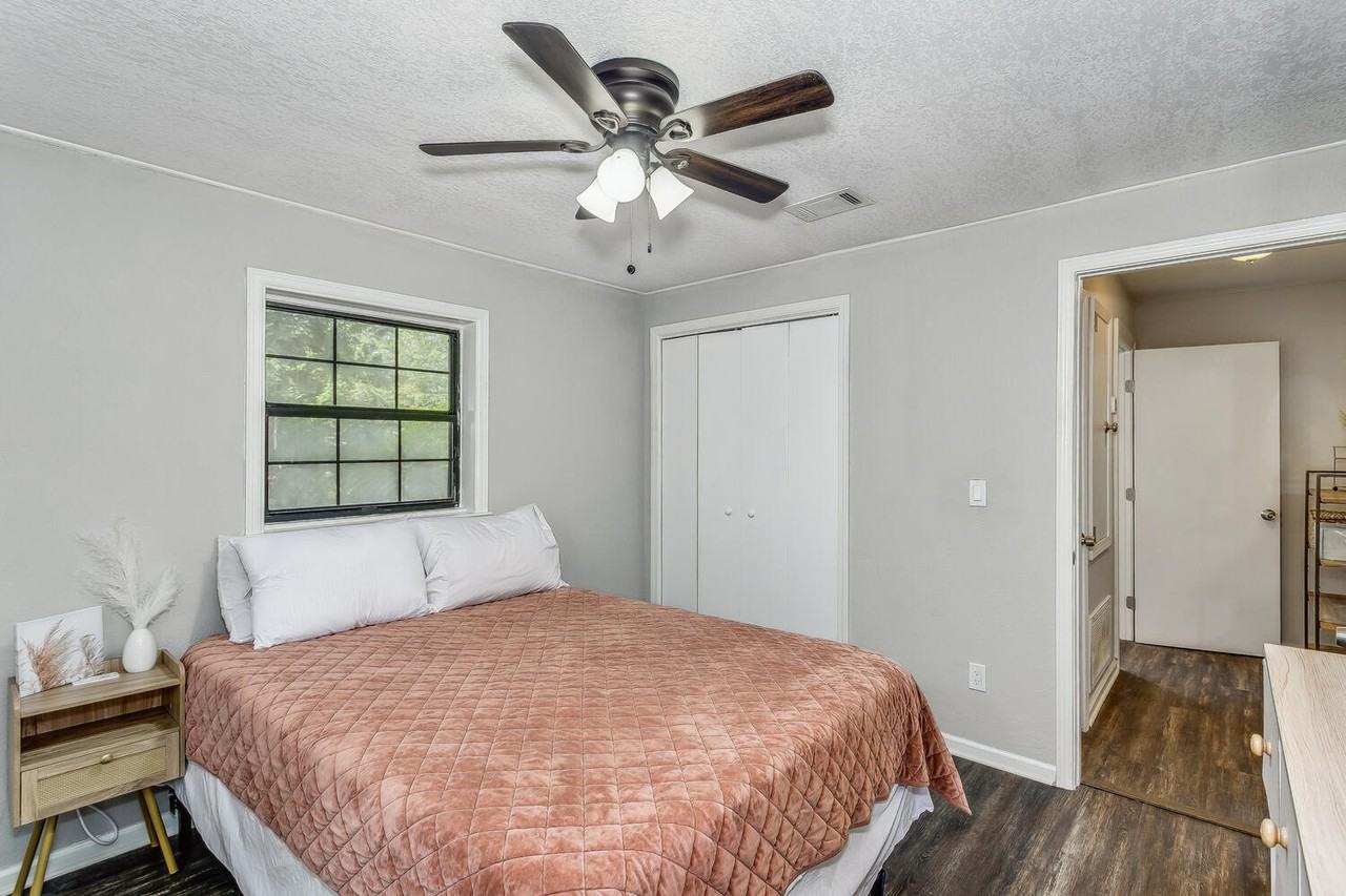 1205 Poppy Ave #B - Photo 2 of 20