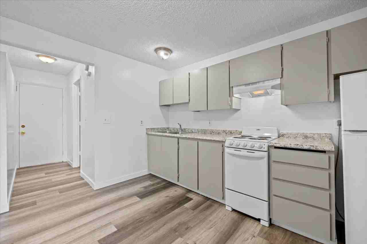 Studios On Rose - Photo 6 of 23