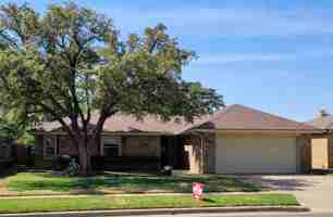 featured image of 5603 87th Pl