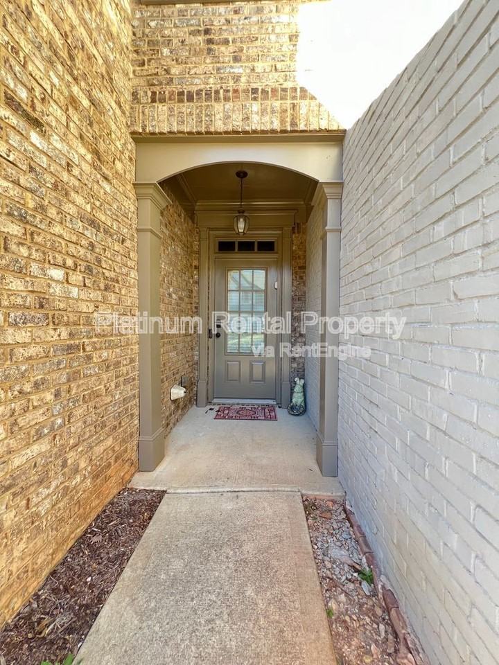 4959 Berkeley Run Xing - Photo 2 of 25