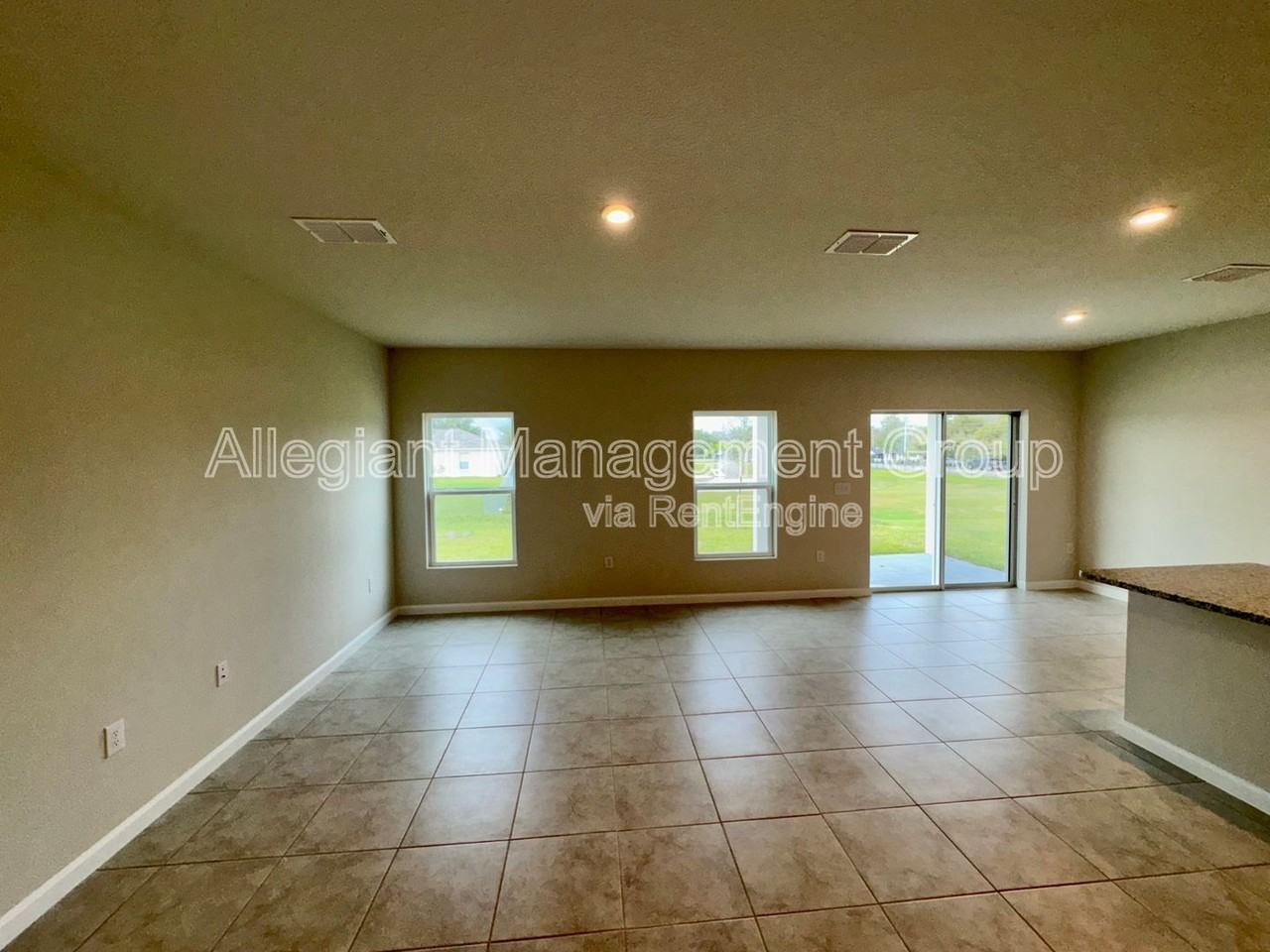 506 Eagle Landing Blvd - Photo 6 of 16