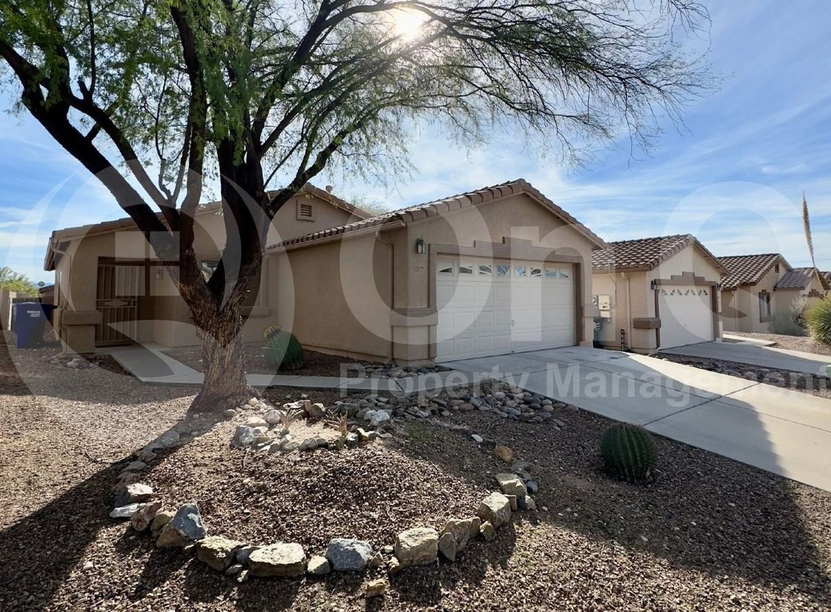 10366 E Roywood Way - Photo 2 of 23