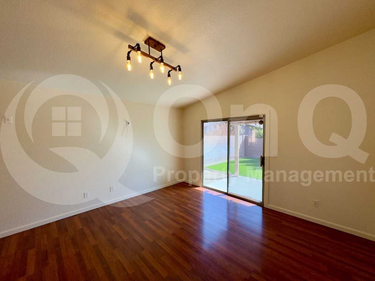 10366 E Roywood Way - Photo 7 of 23