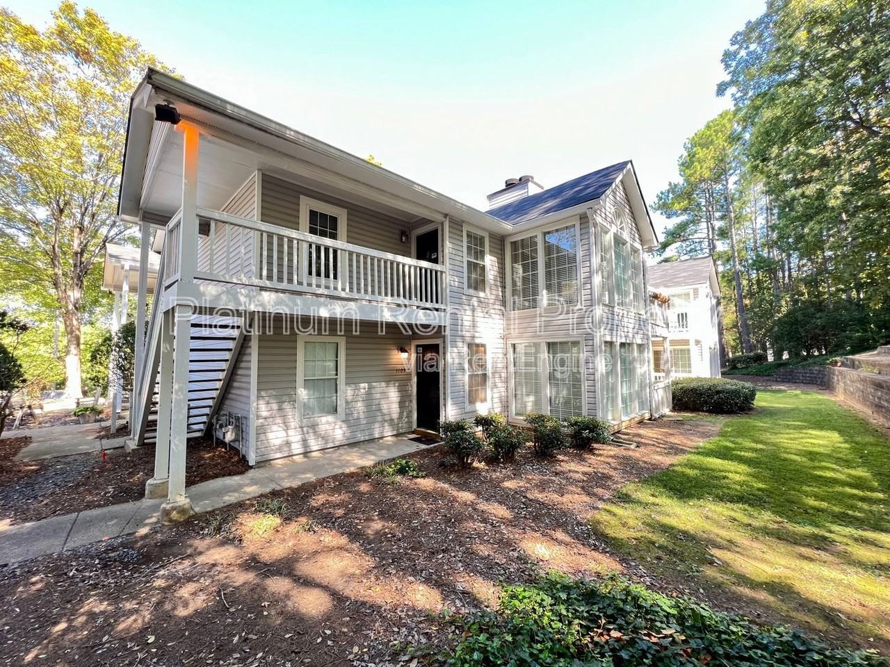 1107 Countryside Pl Se - Photo 2 of 19