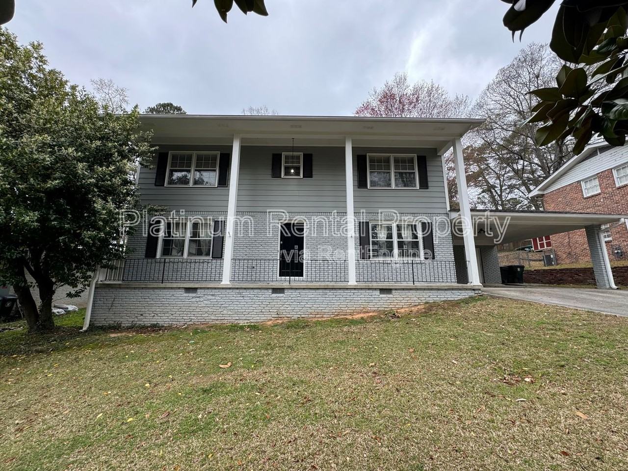 2960 Appling Cir - Photo 2 of 25