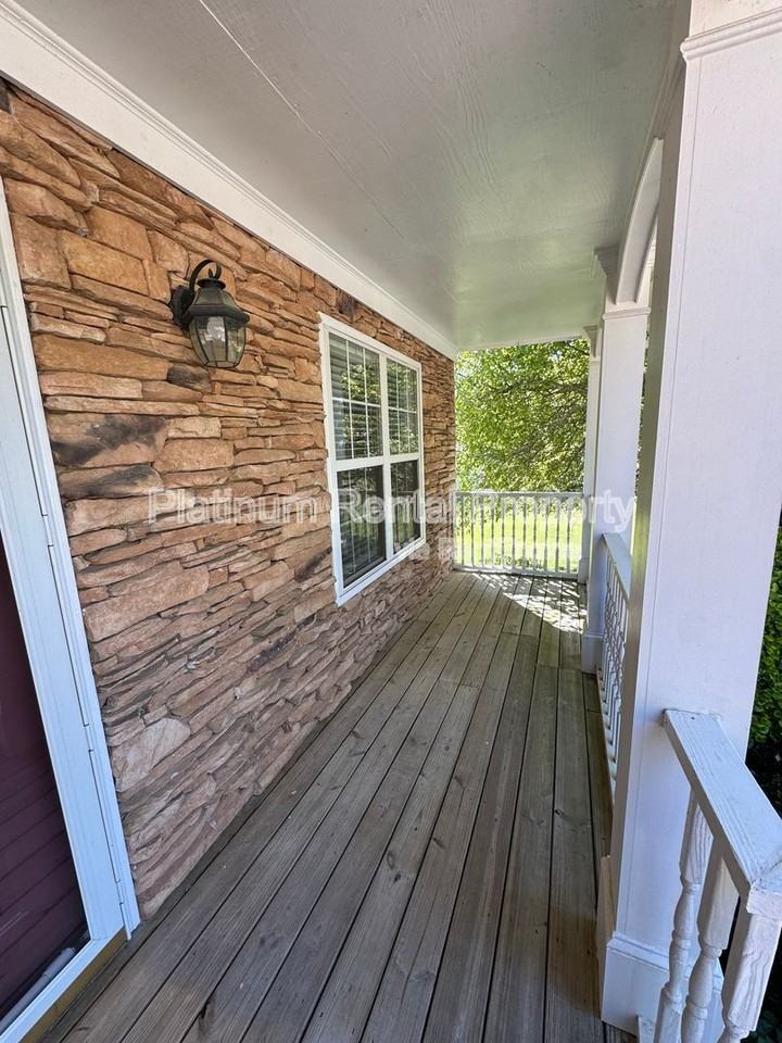 7920 Timberline Overlook - Photo 4 of 49