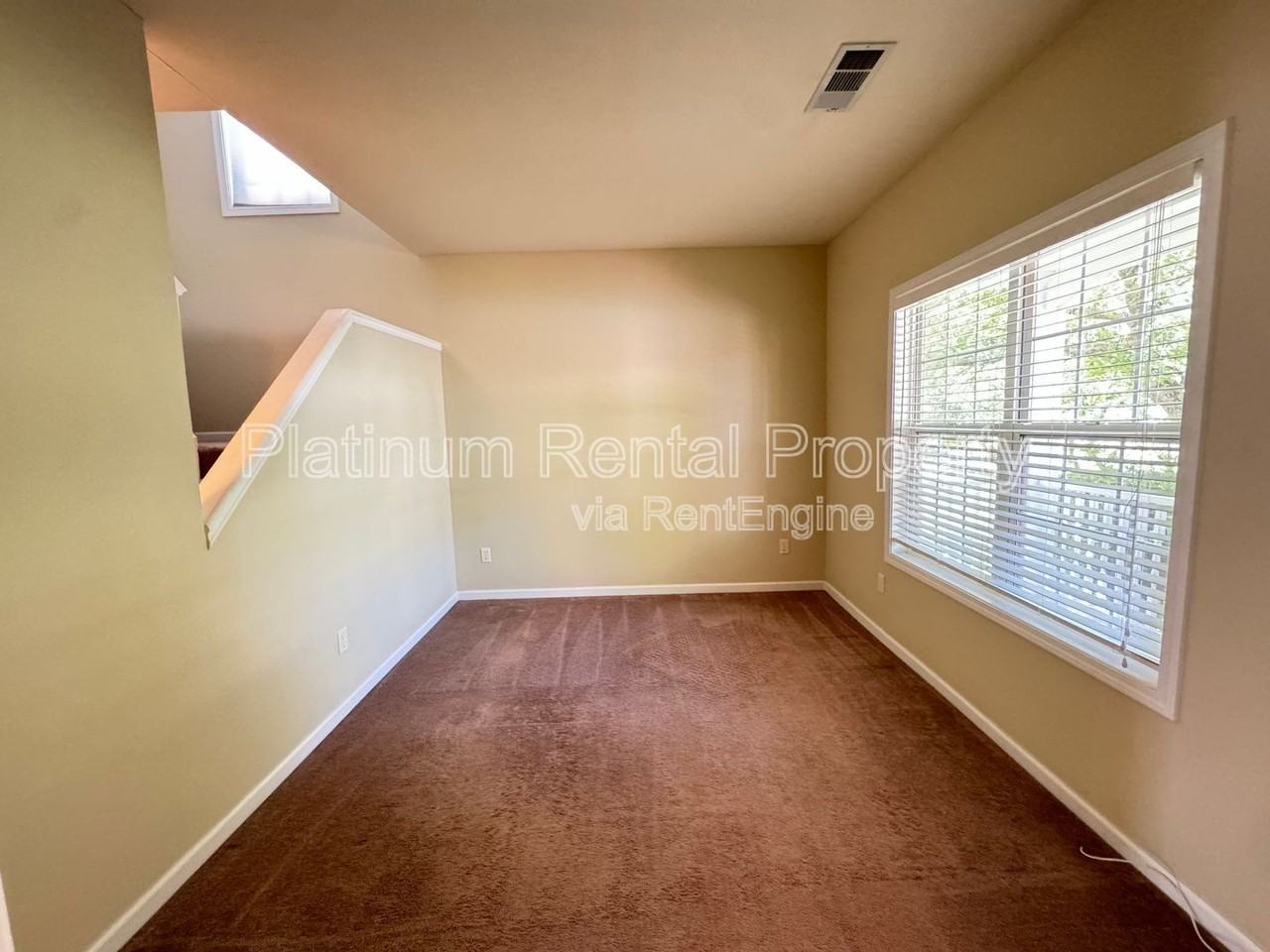 7920 Timberline Overlook - Photo 7 of 49