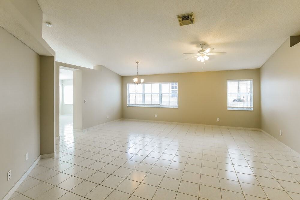 7308 Nw 1st Ct - Photo 3 of 16